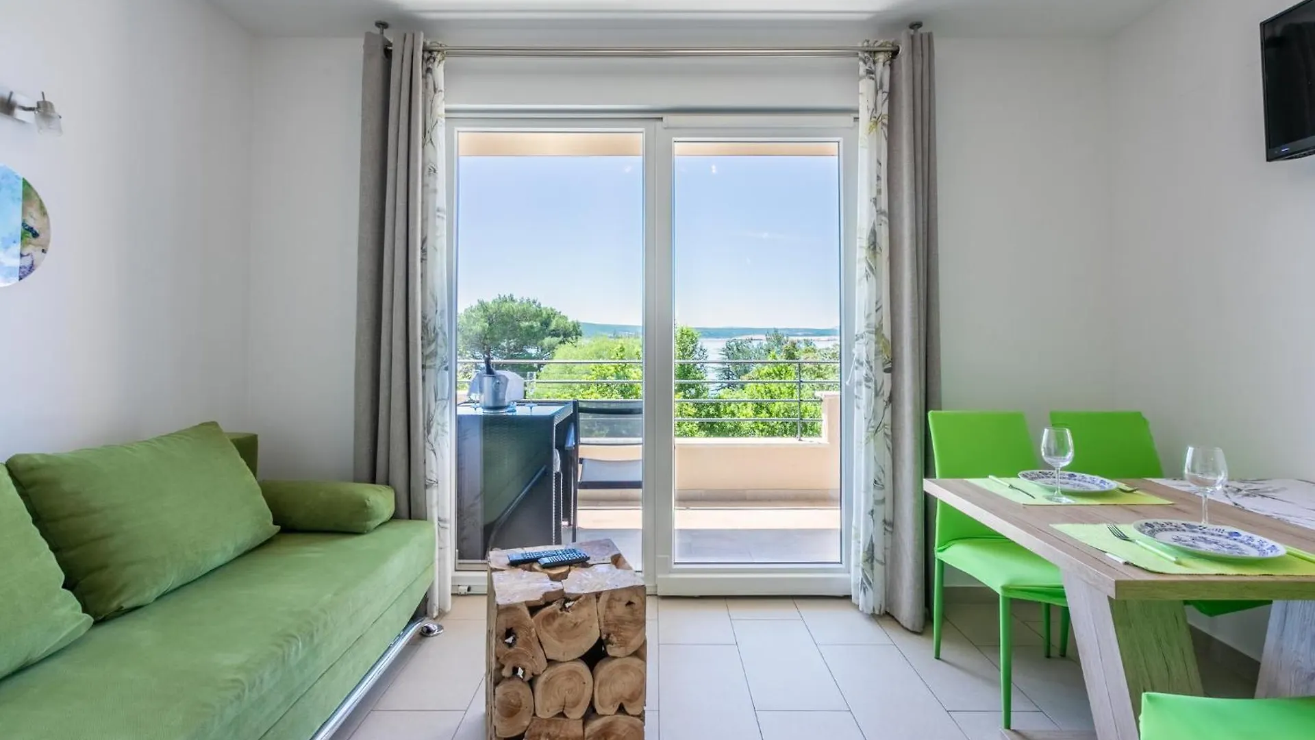 Domino Apartment Dramalj 0*,
